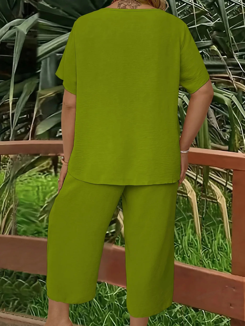 Plus Size V-Neck Top & Wide Leg Pants Set