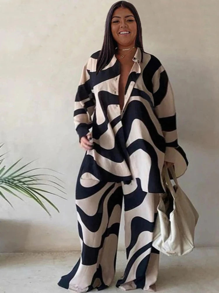 Abstract Swirl V-Neck Two-Piece Pants Set