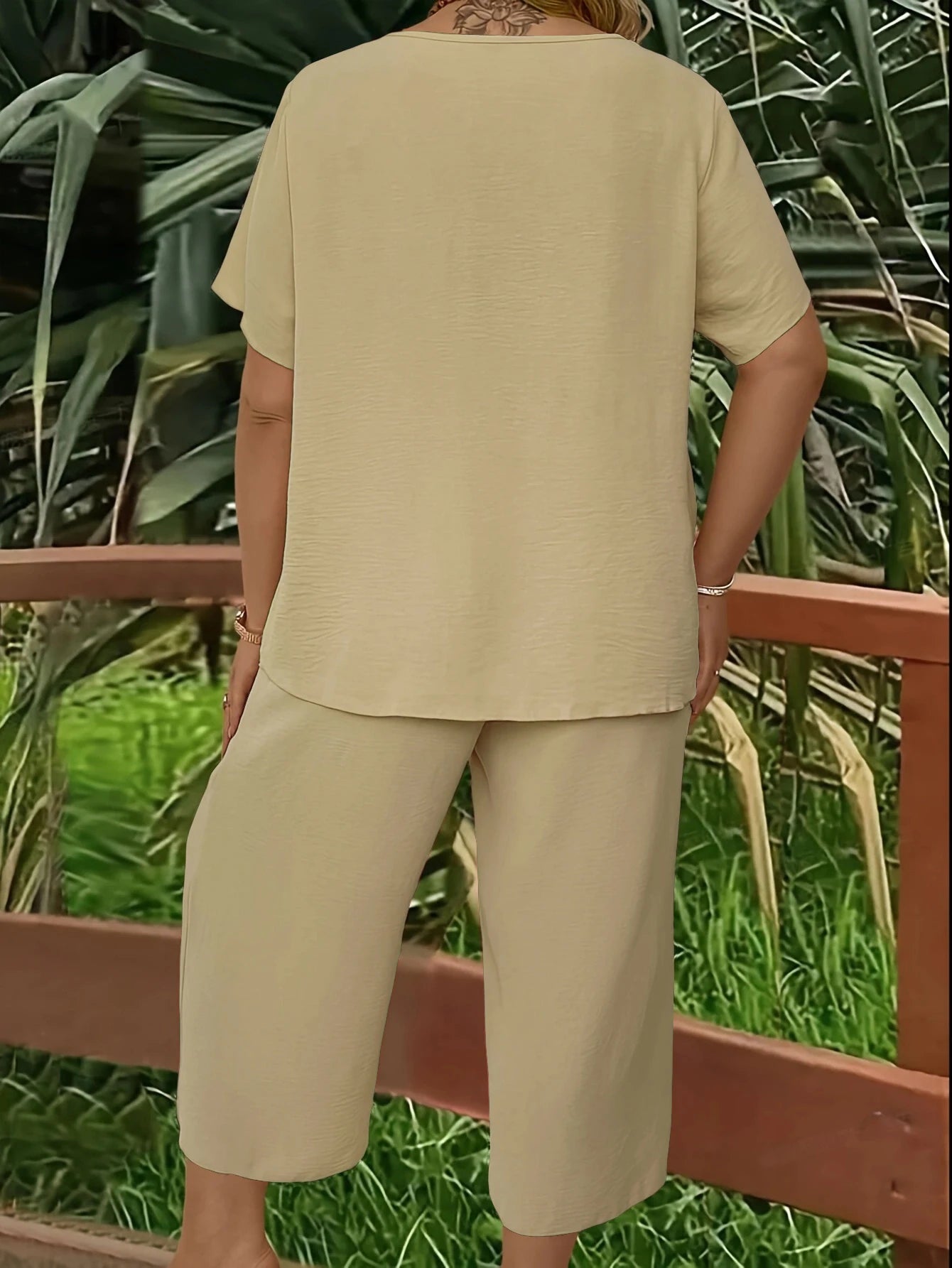Plus Size V-Neck Top & Wide Leg Pants Set